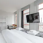 Central & Stylish 1Bd Flat Tottenham Court Road!