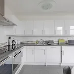 Central & Stylish 1Bd Flat Tottenham Court Road!